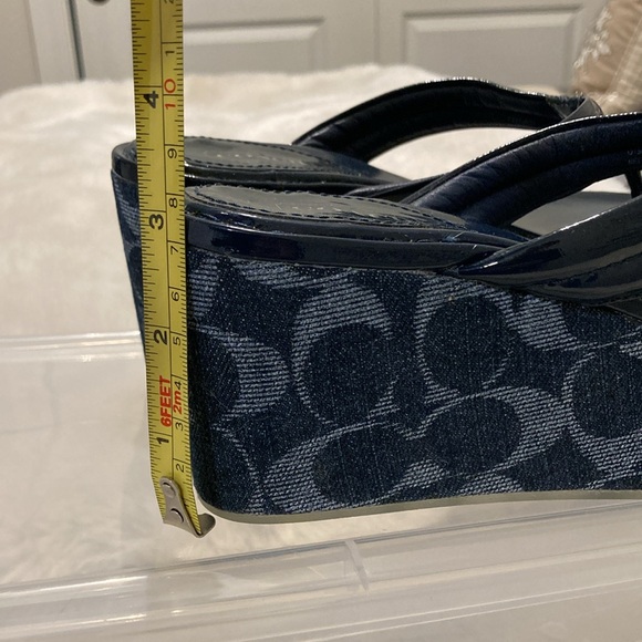 COACH Navy platform sandals size 7 - Picture 4 of 5